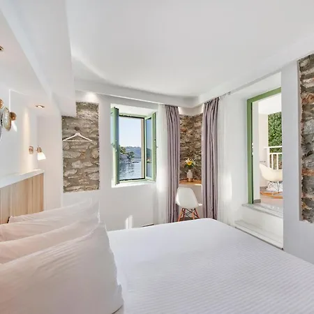 The Water Aparthotel 4*