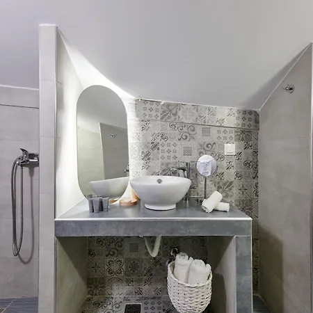 Aparthotel The Water 4*